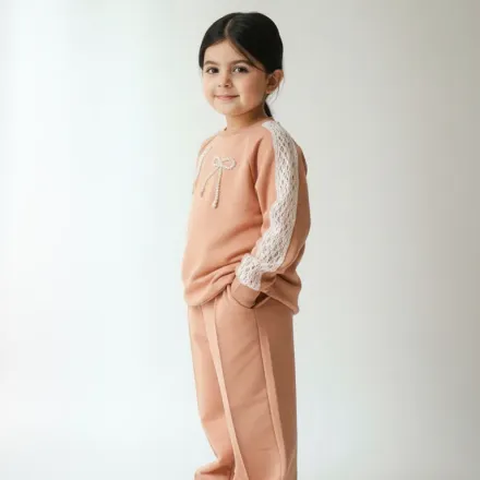 Ensemble Tala – Un Look Doux Avec Des Détails Sophistiqués thumbnail 4
