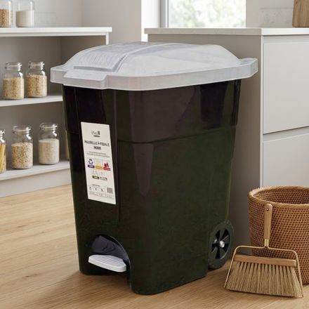 Grande Poubelle À Pédale Et Roues En Plastique  thumbnail 2