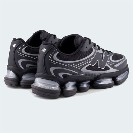 New Balance 2000 thumbnail 3