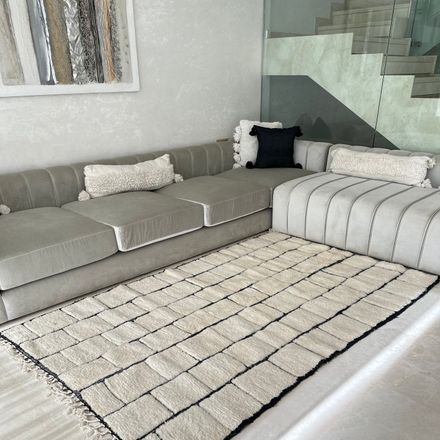 Tapis berbère Beni Ouarain crème et noir 100% laine de mouton - 2,46m / 1,54m thumbnail 1