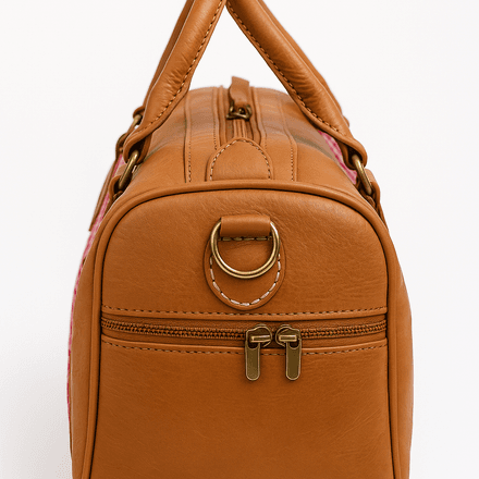 Sac en cuir tan avec motif marocain rose - Pièce unique faite à la main thumbnail 3