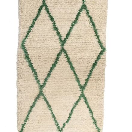 Tapis marocain crème et vert à losanges thumbnail 1