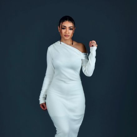 Robe longue asymétrique thumbnail 2