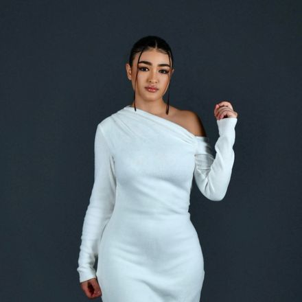 Robe longue asymétrique thumbnail 3