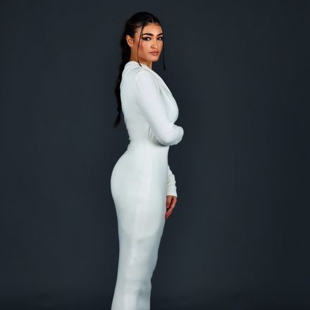 Robe longue asymétrique thumbnail 4