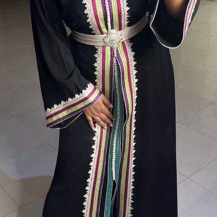 قفطان مغربي أسود thumbnail 1