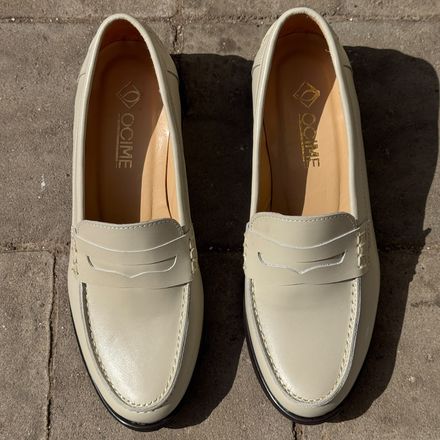 Mocassins En Cuir beige  thumbnail 2