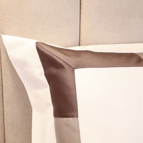 Drap plat + 2 taies d’oreillers
