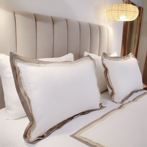 Drap plat + 2 taies d’oreillers