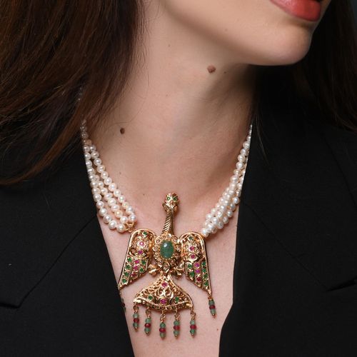 Collier Dylara