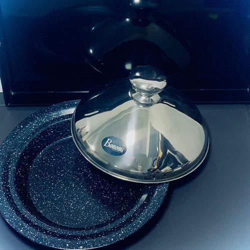 Tajine En Granit Avec Caspule