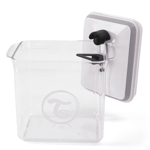 Formula container 