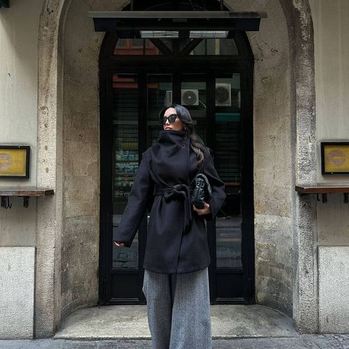 Manteau Mi-long Ceinturé avec Col Montant