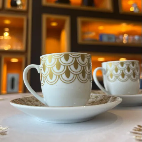 Ensemble de 6 tasses et 6 sous-tasses à café noires – Golden Deco
