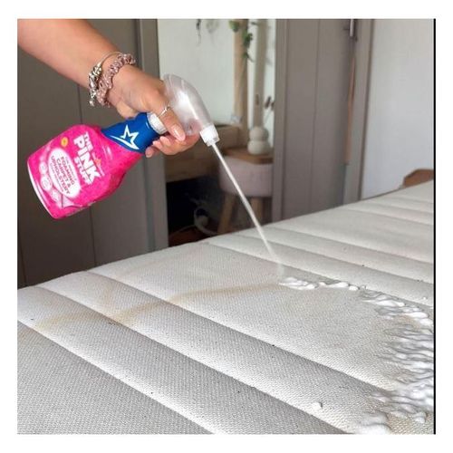 Le Miracle Le Détachant Miracle Moussant Pour Tapis Et Tissu D'ameublement