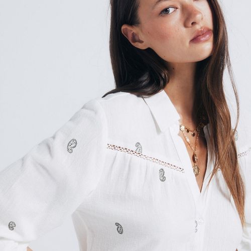 Chemise