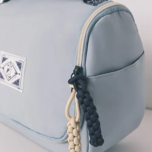 Trousse Vanity Bleue À Grand Imprimé Floral Avec Passepoil