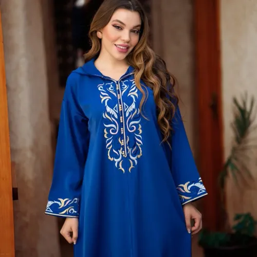 Djellaba Makhzaniya Avec Broderie En Skalli
