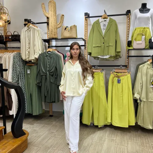 Chemise Jaune