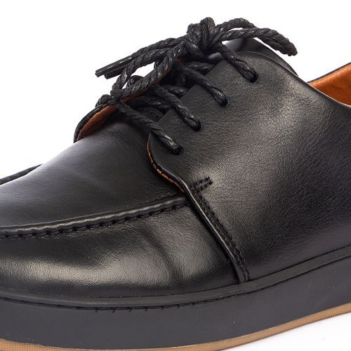 Baskets Basses D'urbano En Cuir
