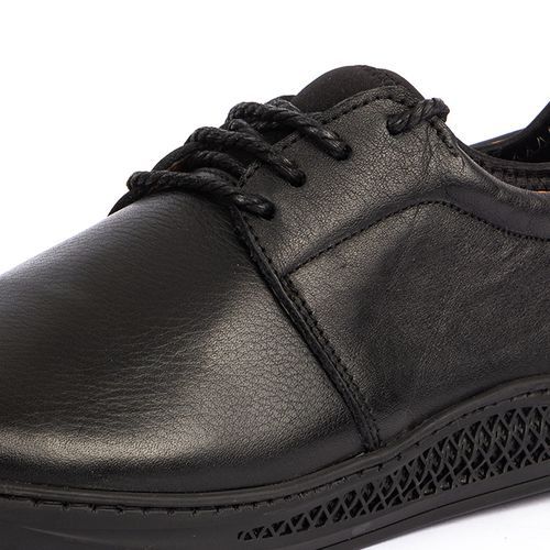 Baskets Basses En Cuir 