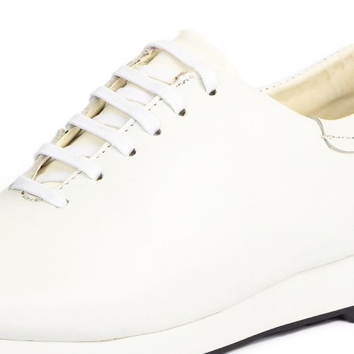 Baskets Basses D'urbano En Cuir