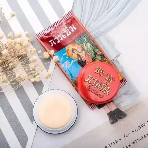 Crème Thaïlandaise Anti-imperfections – Soin Visage Purifiant Peaux Acnéique