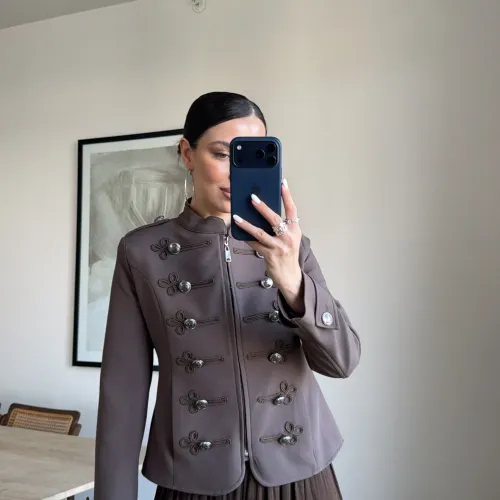Veste Impératrice