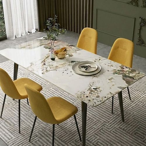 Pack Arthur – Table En Pierre Frittée Effet Marbre & 4 Chaises Renne Jaune