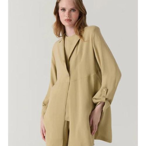Ensemble Minimaliste Texturé À Double Boutonnage