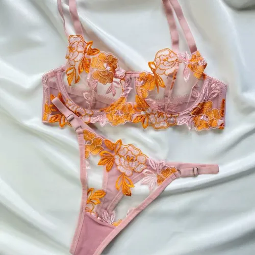 Ensemble Dentelle Corbeille – Œil De Tigre