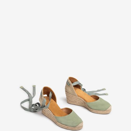 Espadrilles À Lacets Sur La Cheville En Daim
