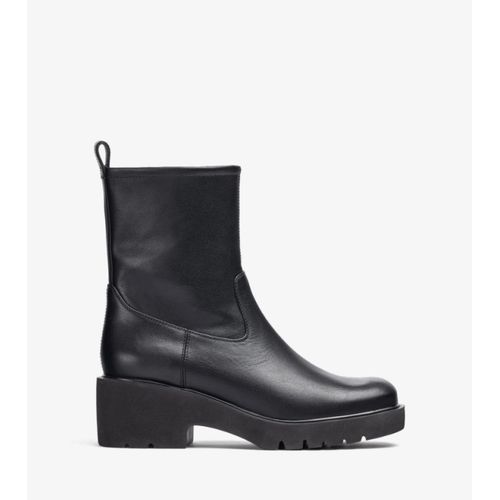 Boots À Bout Carré Avec Semelles Track En Cuir