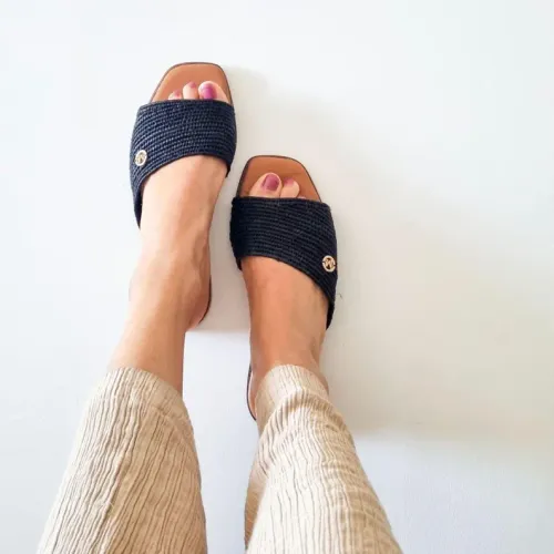 Eve Raffia Sandlas 