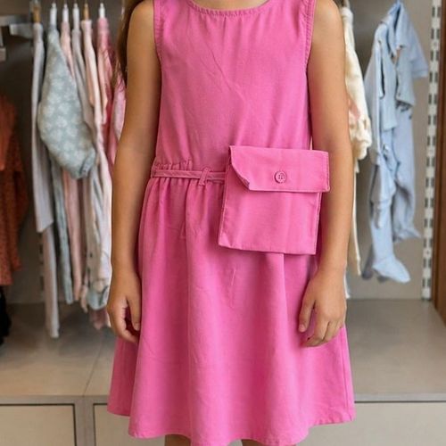 Robe Avec Pochette