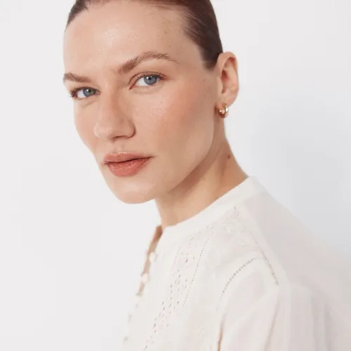 Blouse À Lacets