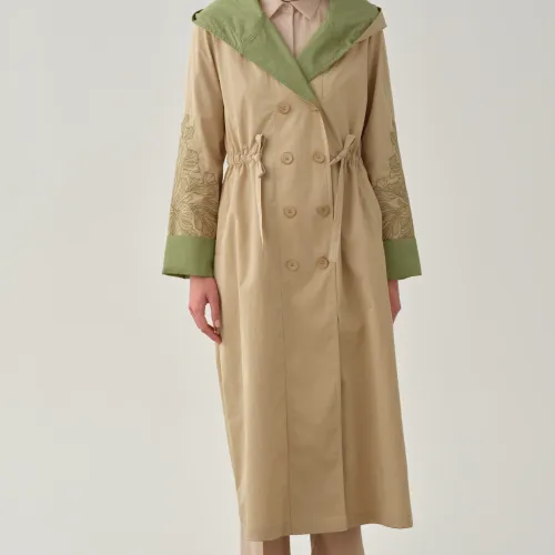 Trench-coat À Manches Combinées Brodées