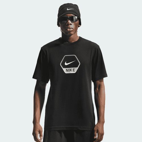 T-shirt  Sportswear Graphic