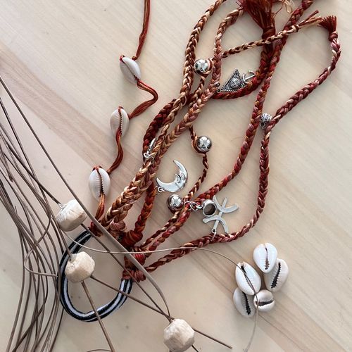Élastique Aghilas Marron – Accessoire Cheveux