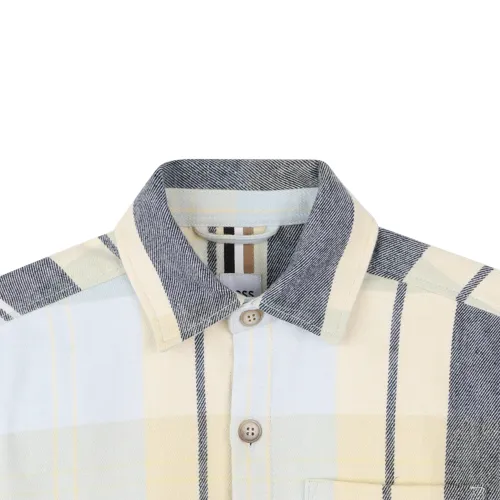 Chemise Boss – Style Élégant Et Moderne
