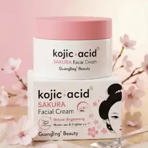 Crème Visage À L'acide Kojique Sakura Pour Éclaircir, Hydrater Et Uniformiser Le Teint 