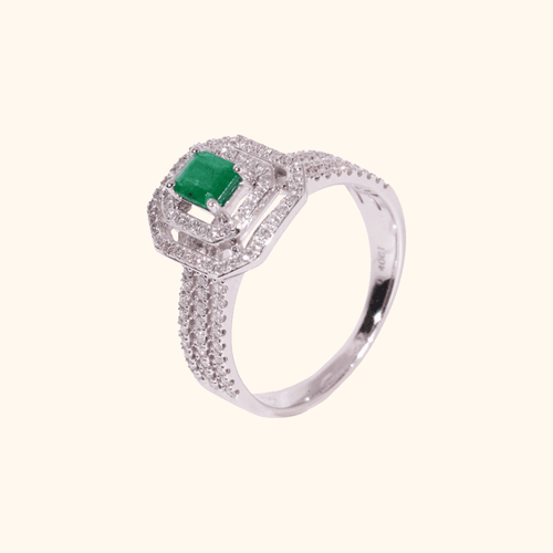 Bague En Or Blanc Avec Diamants Naturels & Pierre Verte Naturelle – Élégance Joaillière Maroc