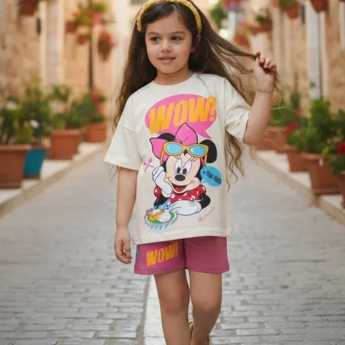 Wow Minnie – إطلالة تخطف الأنظار