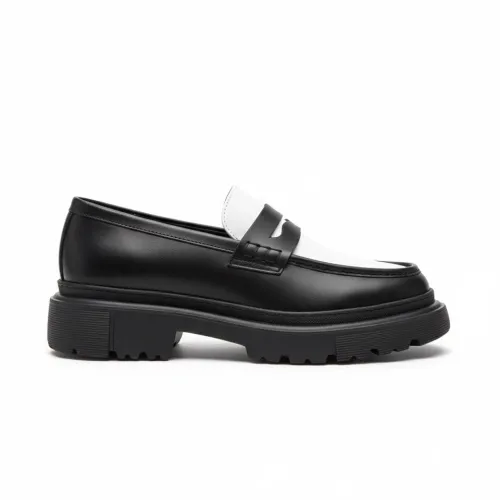 Chaussure New10