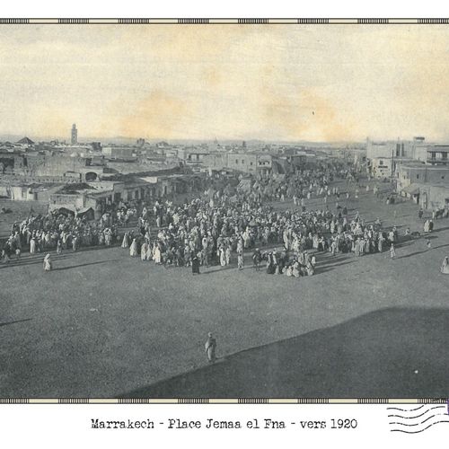 Affiche d'une vue ancienne de Marrakech - Place Jemaa el Fna - vers 1920 - reproduction