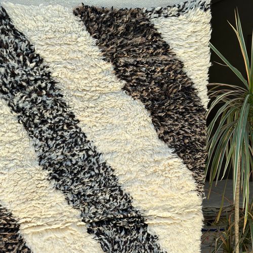 Tapis berbère Beni Ouarain noir marron et crème 100% laine de mouton - 153cm / 92cm