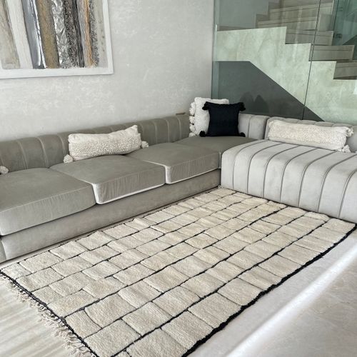 Tapis berbère Beni Ouarain crème et noir 100% laine de mouton - 2,46m / 1,54m