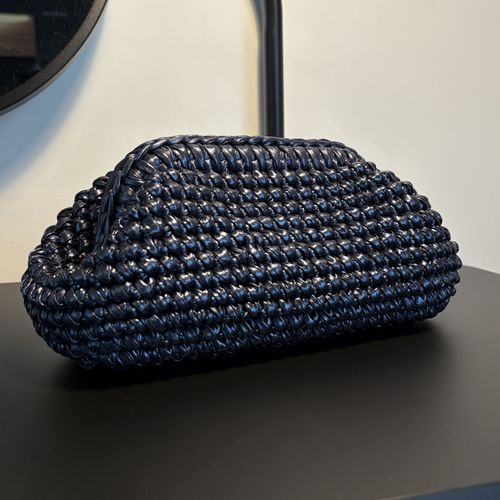 The Metallic Clutch 