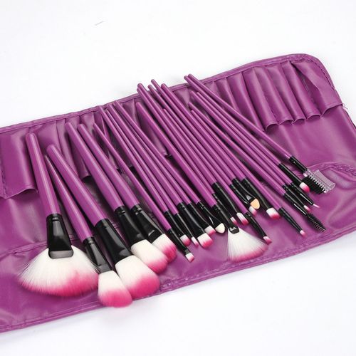 24 Pinceaux de maquillage. 