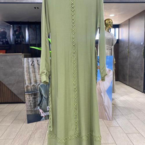 Robe longue brodée